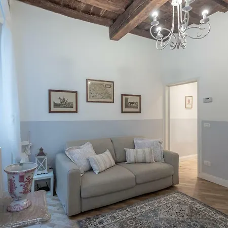 - Altafronte * Florencie