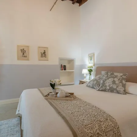 - Altafronte Apartmán